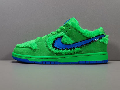 Dunk SB Grateful Dead Bears Green