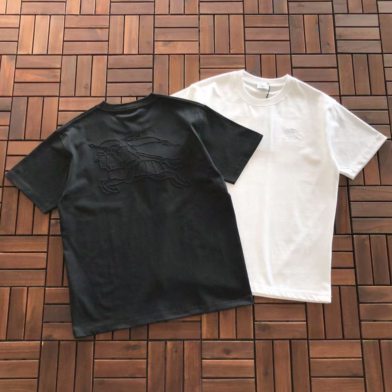 T-Shirts BB