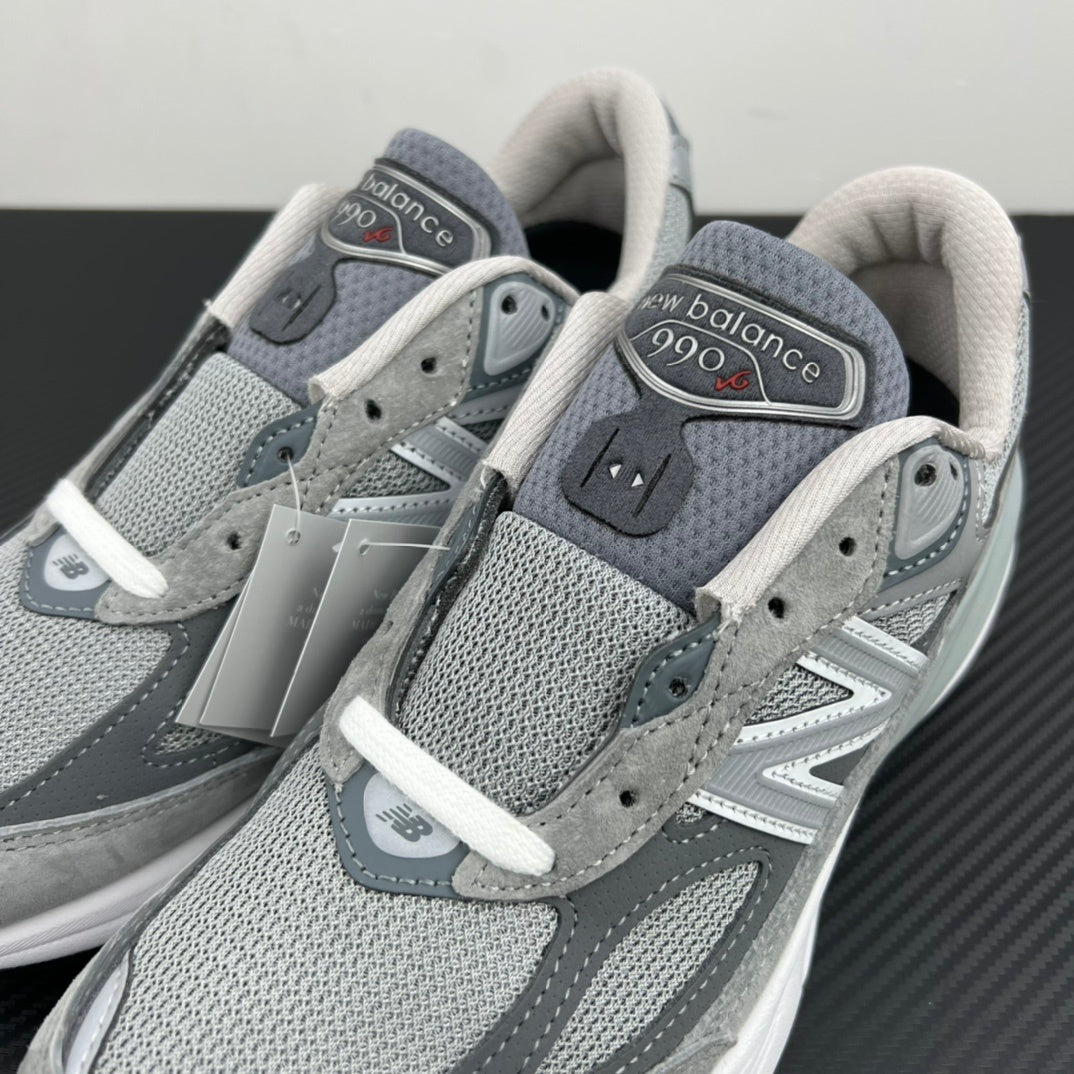 990 Grey Day