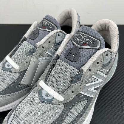 990 Grey Day
