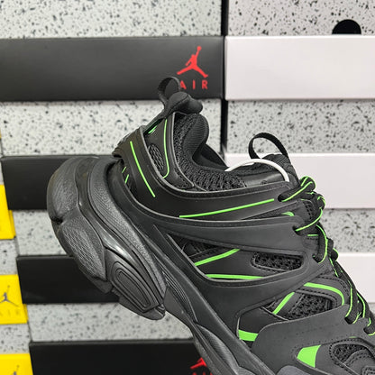 BLG Track Green & Black