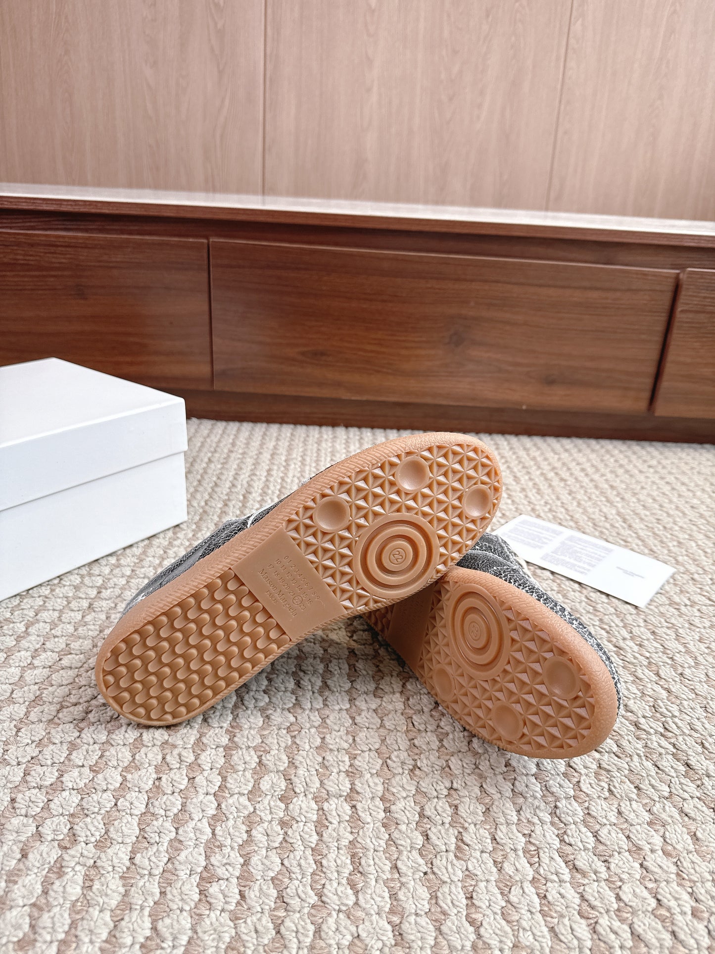 Maison Snake Grey