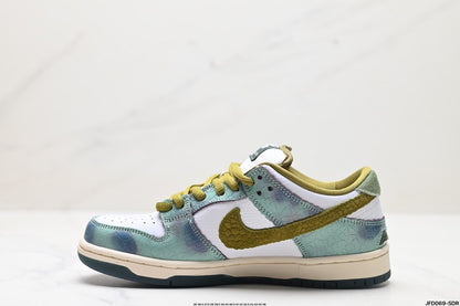 Dunk Low Camaleão