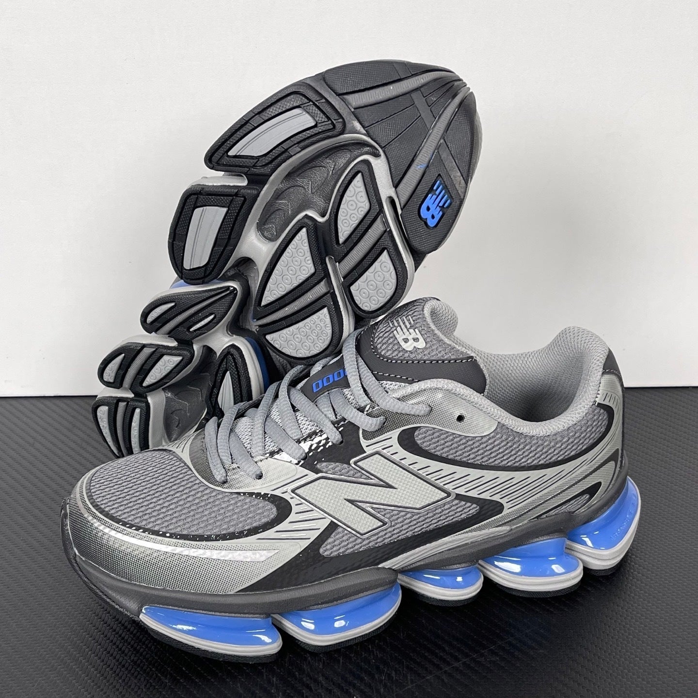 2000 ABZORB Grey