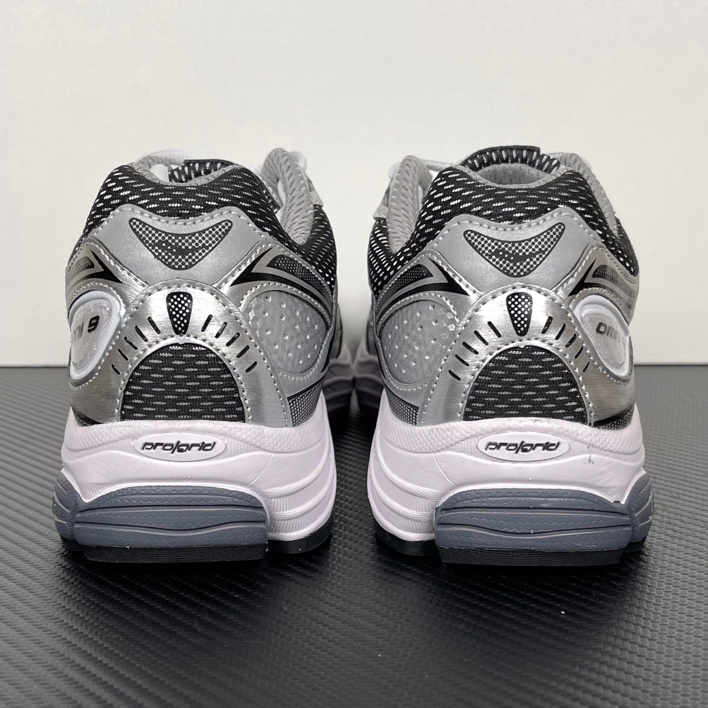 Sau Omni 9 Grey