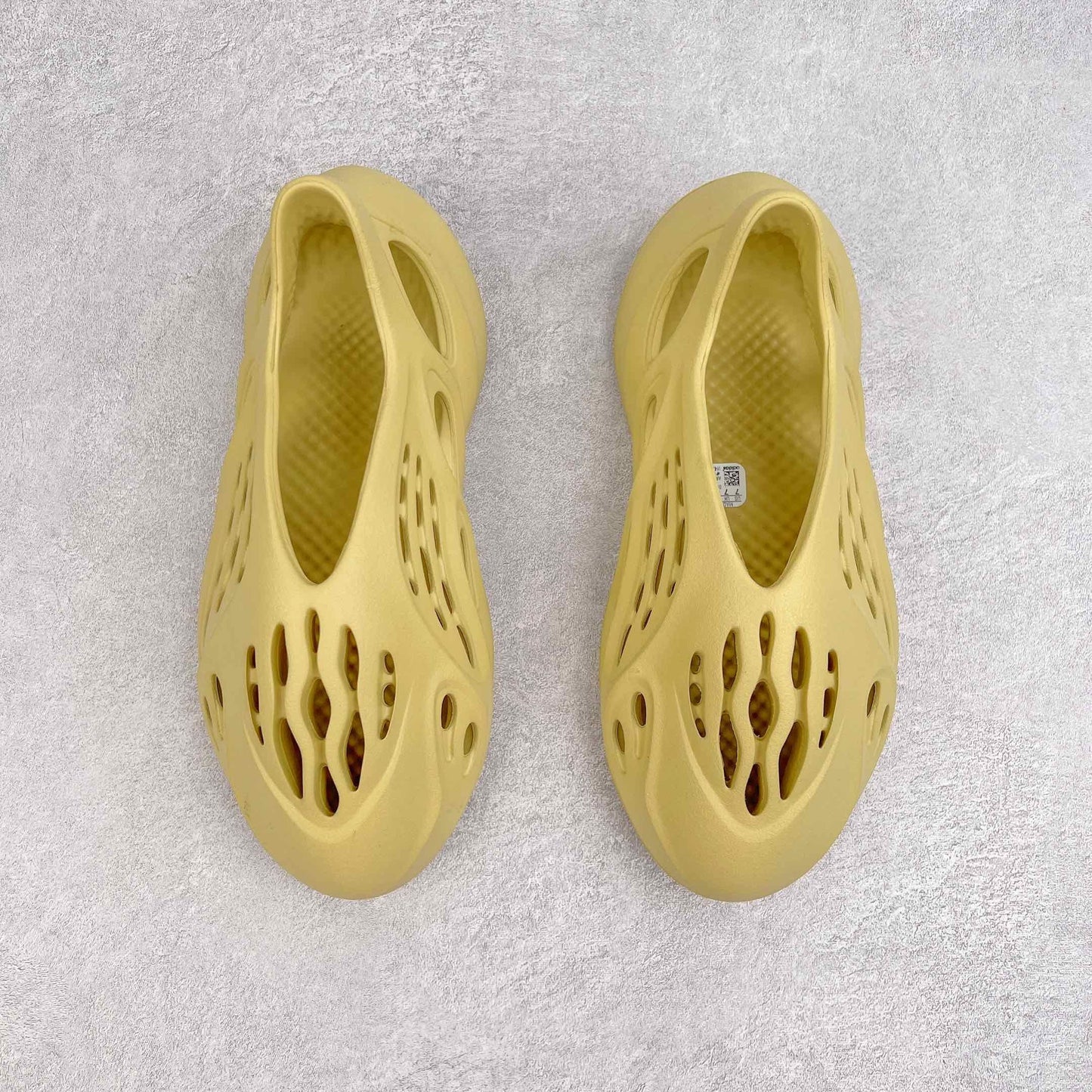 Foam Runner Sulfur