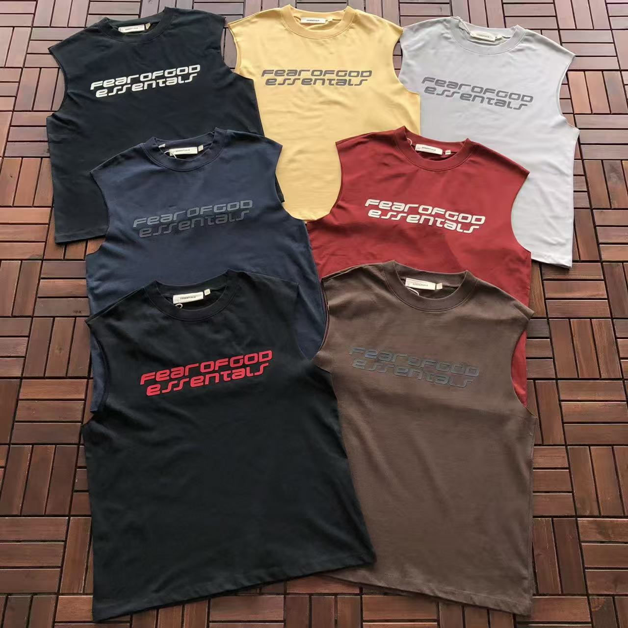 T-Shirts sem Mangas ESSENT