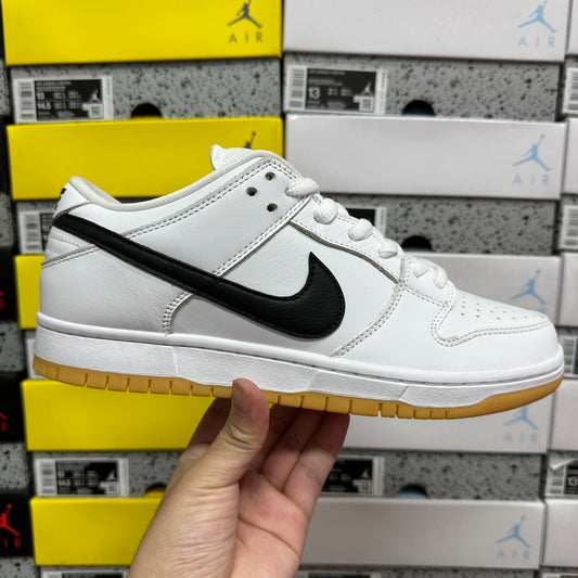 Dunk SB White Gum