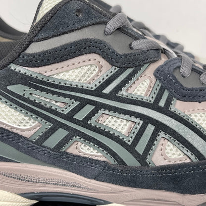 Gel Nyc Oatmeal/Obsidian Grey