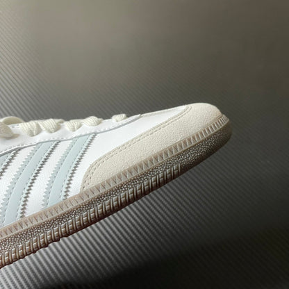 Samba White Halo Blue