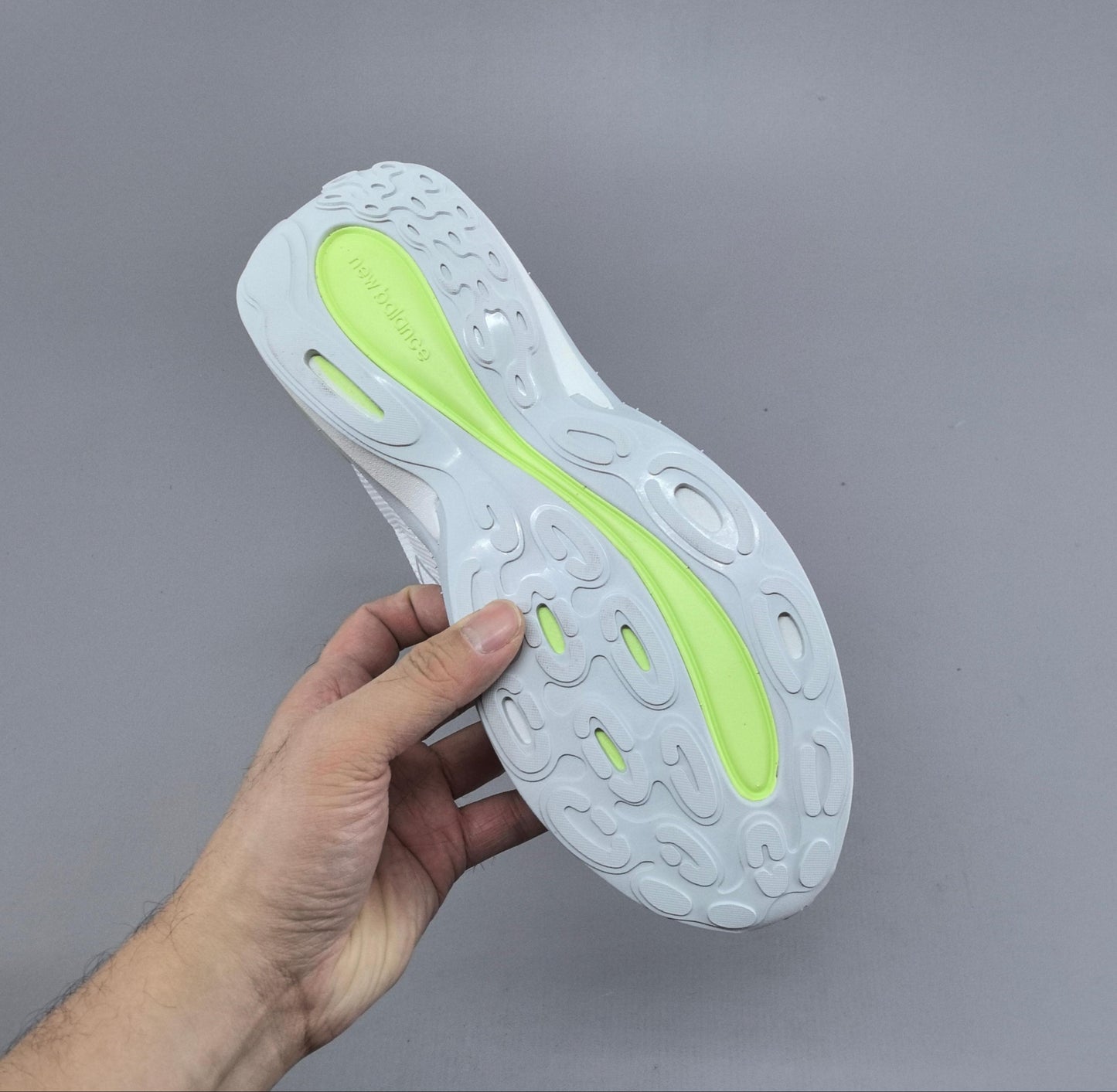 AC Runner White