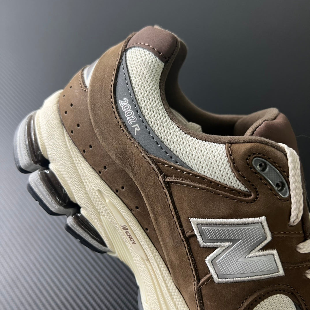 2002 Brown