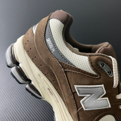 2002 Brown