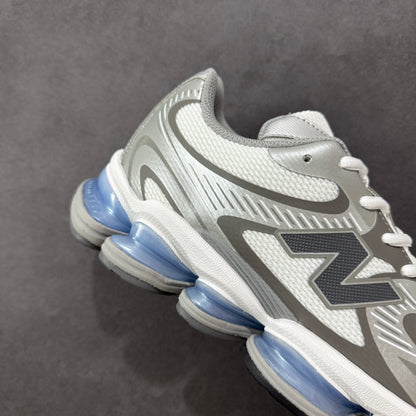2000 Silver and Blue
