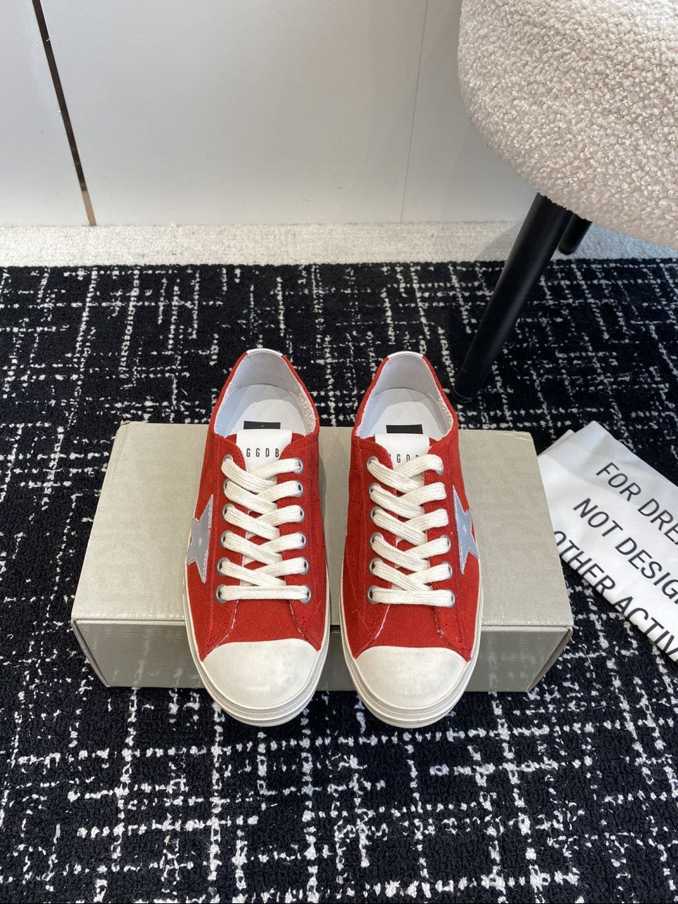 GDGS V-Star Red