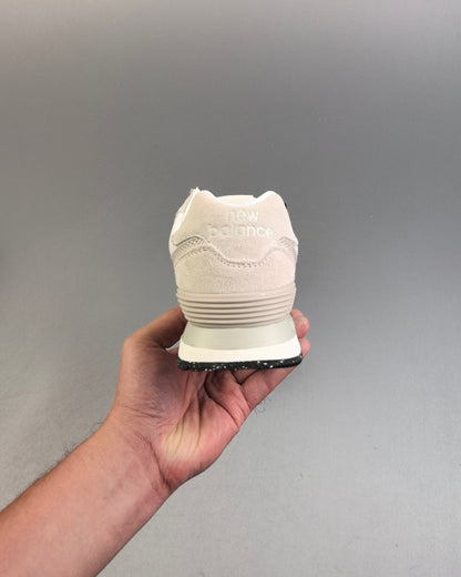 574 Creme