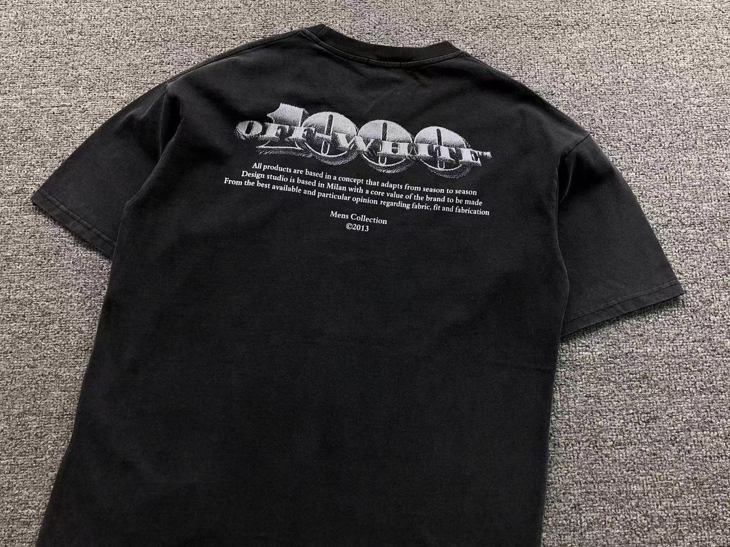 T-shirt Off