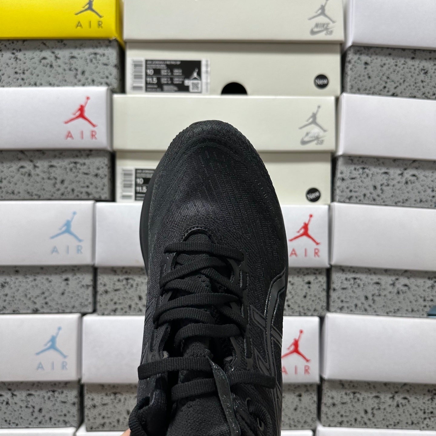 GEL-NIMBUS 27 Black/Graphite Grey