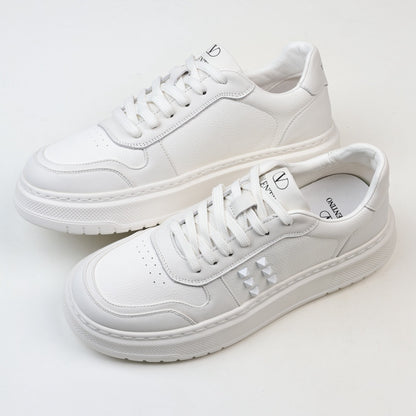 Valentino White