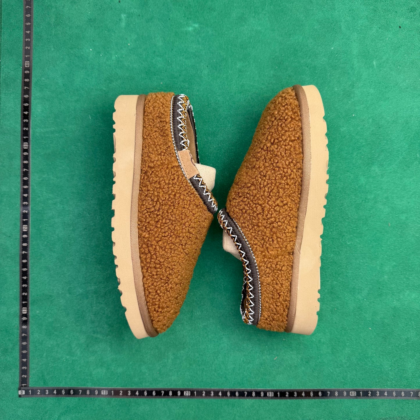 TT UGG