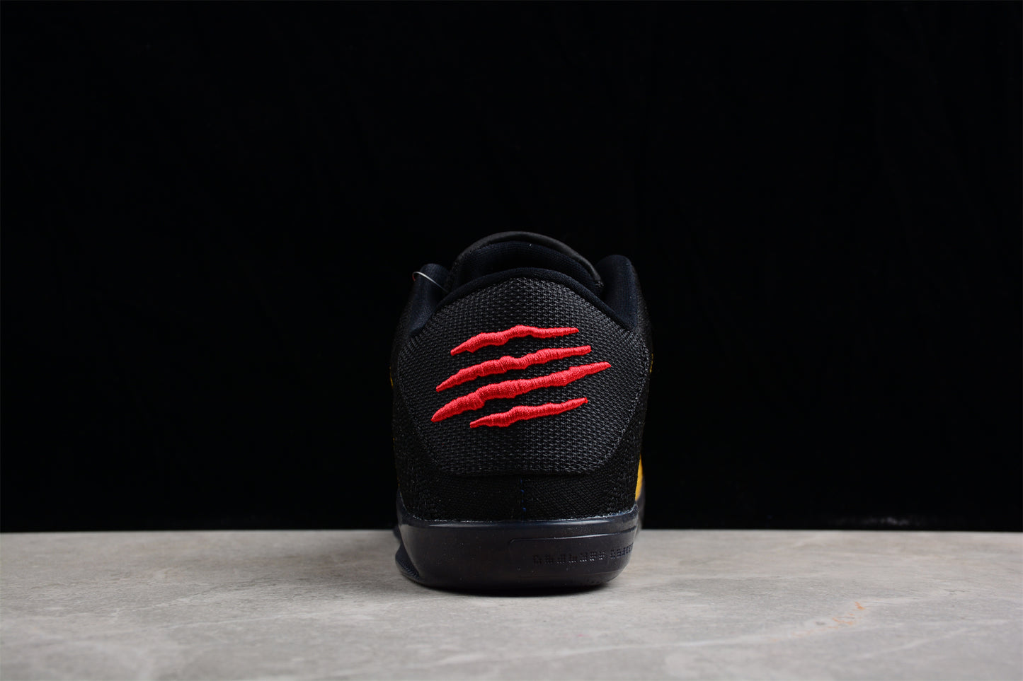 KB11 Bruce Lee