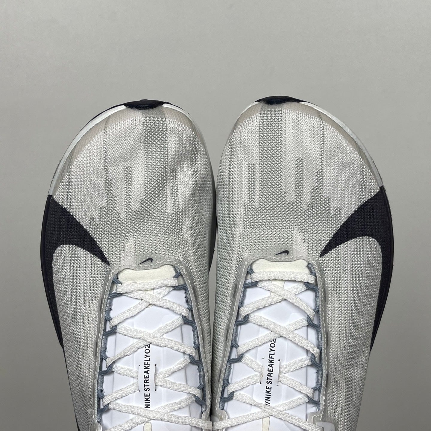 Streakfly 2 White/Black