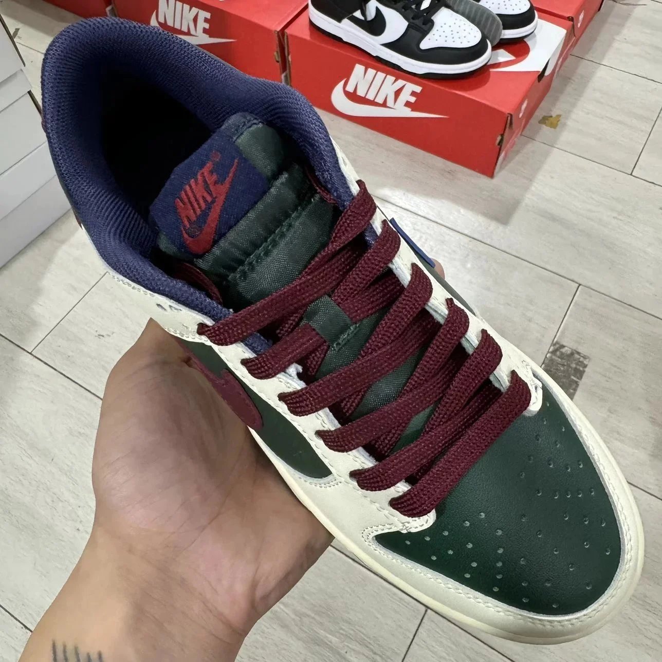 Low Multicolor