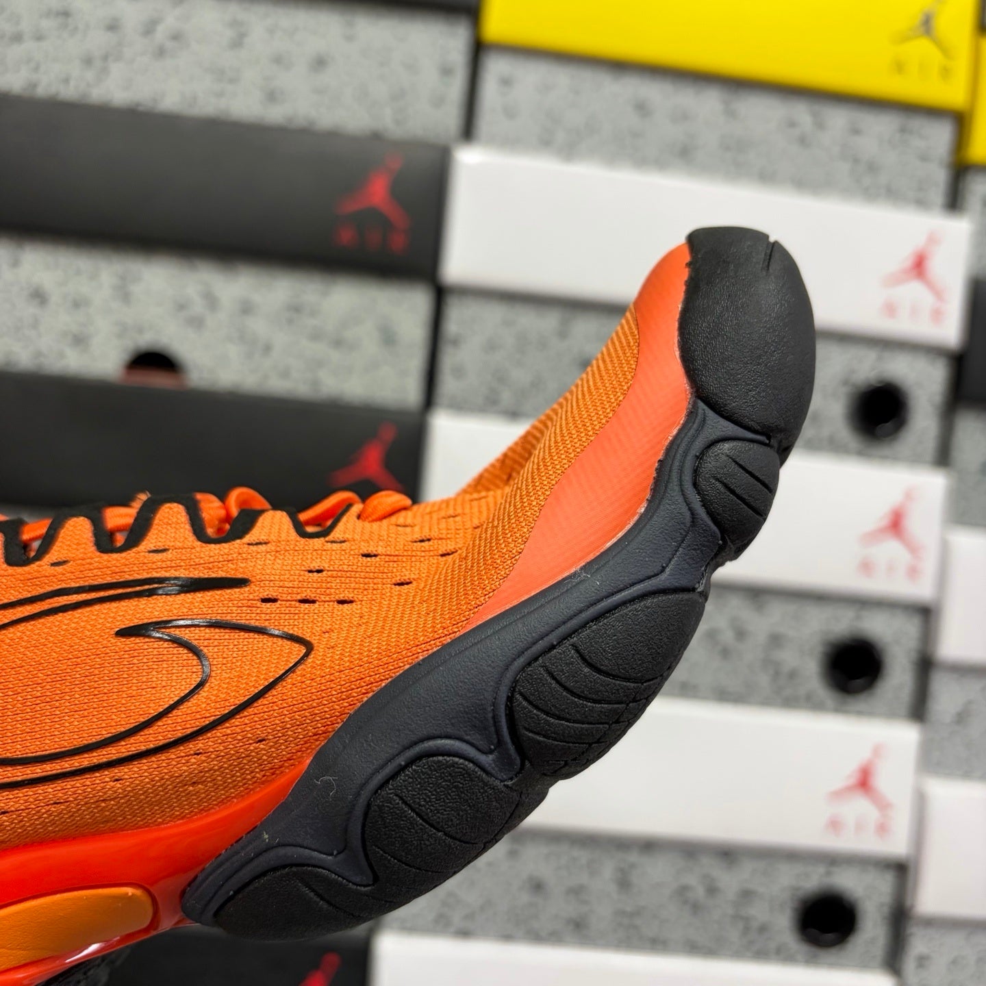 BLG Anatomic Runner Orange/Black