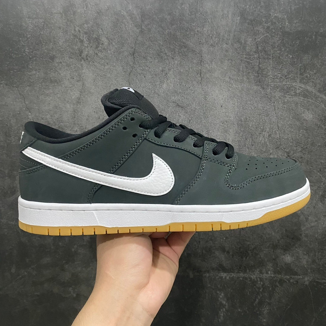 Dunk SB Black gum
