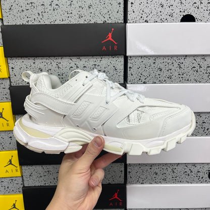 BLG Track Full White