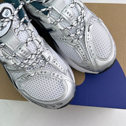 GEL-NIMBUS 10.1 Dark Green/White/Black