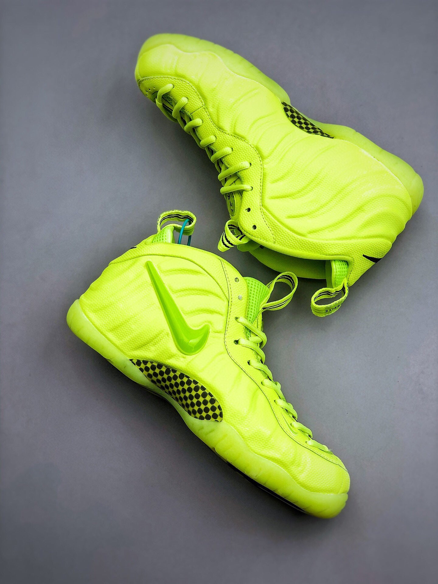 Foamposite Volt