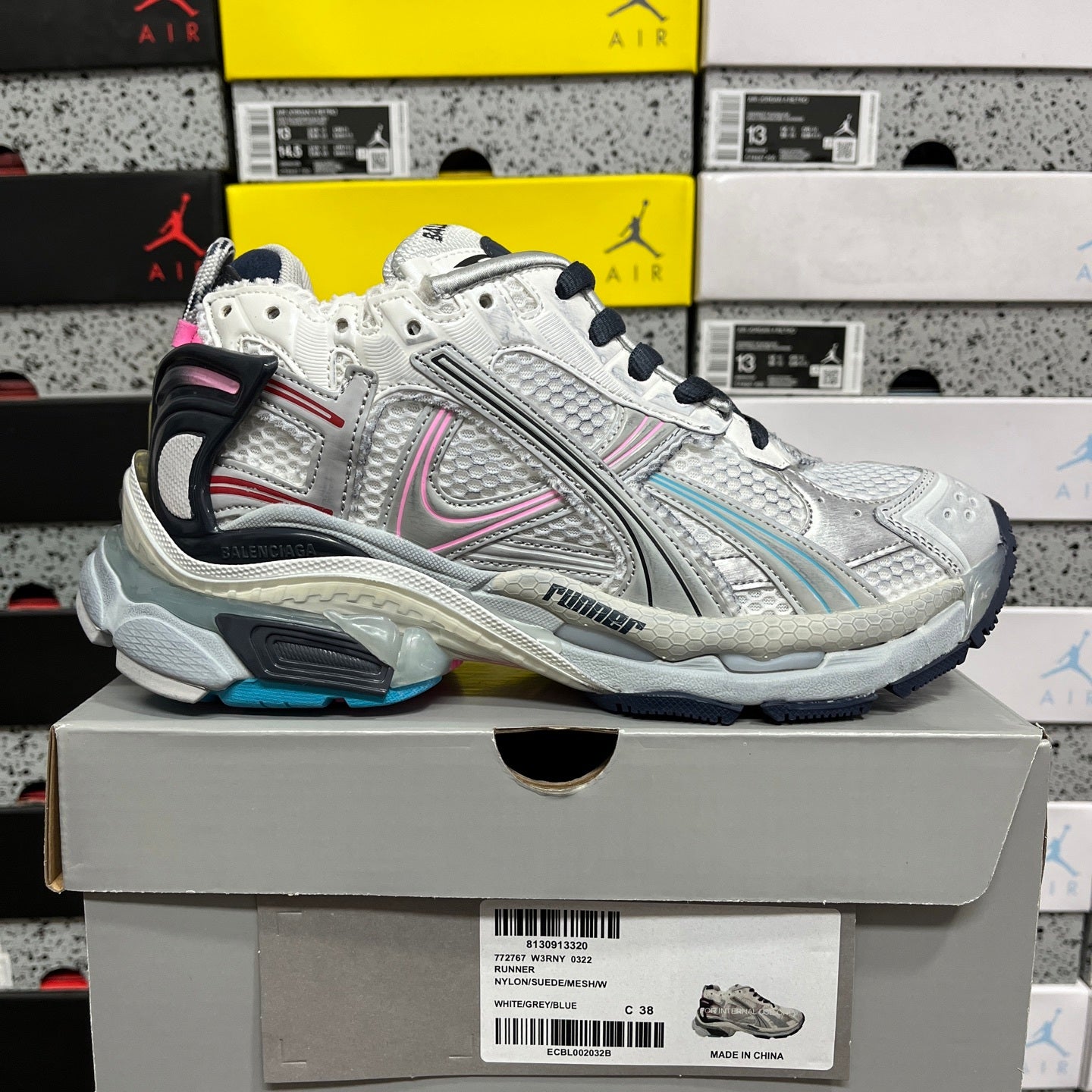 BLG Runner White/Pink/Grey/Blue