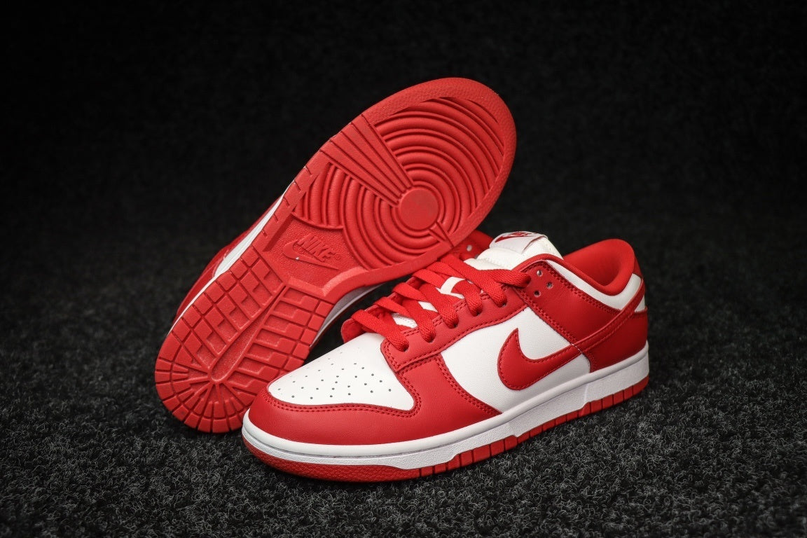 Dunk SP University Red