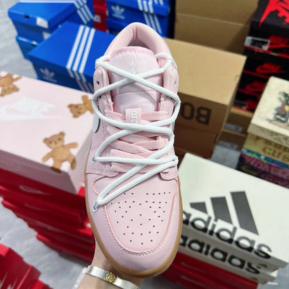 AJ1 Bear