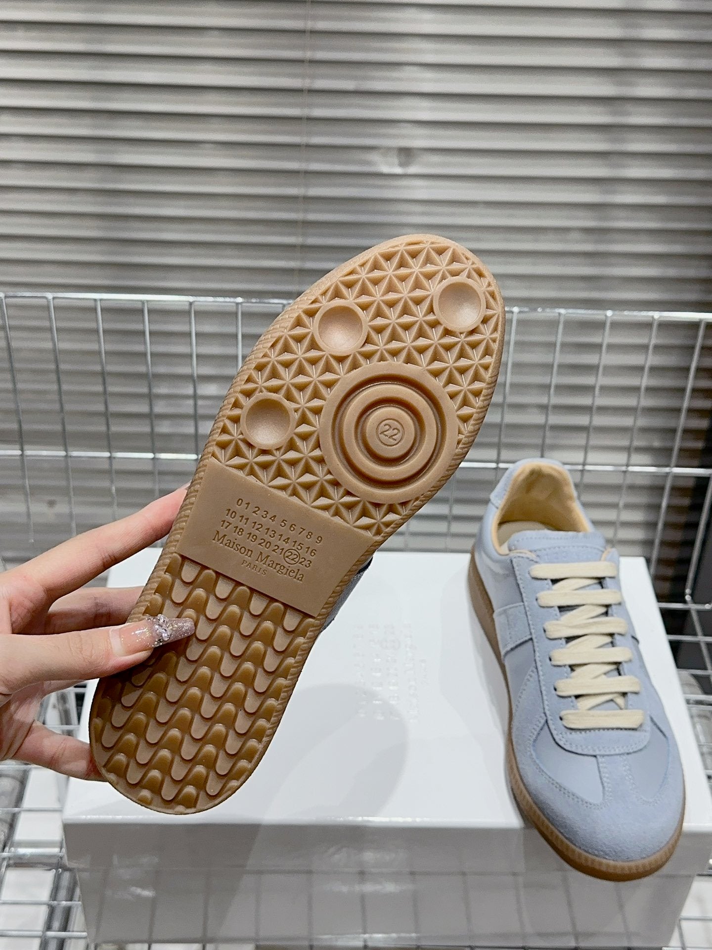 Maison Baby Blue Gum Sole