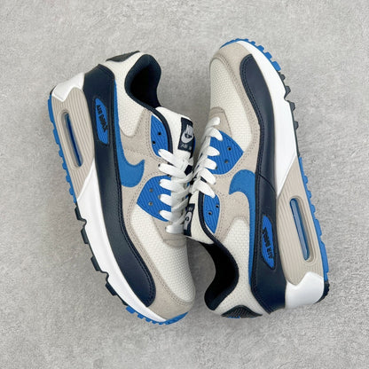 90 University Blue