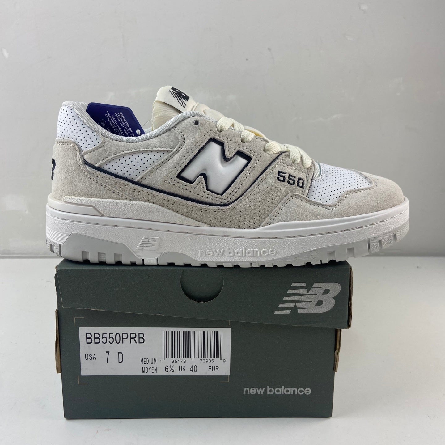 550 Classic Grey