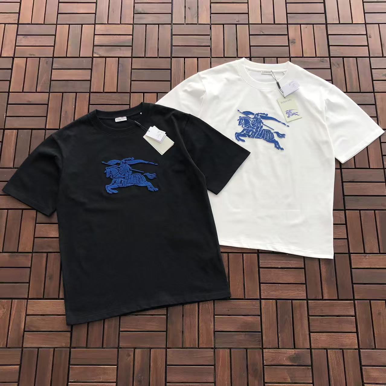 T-Shirts BB