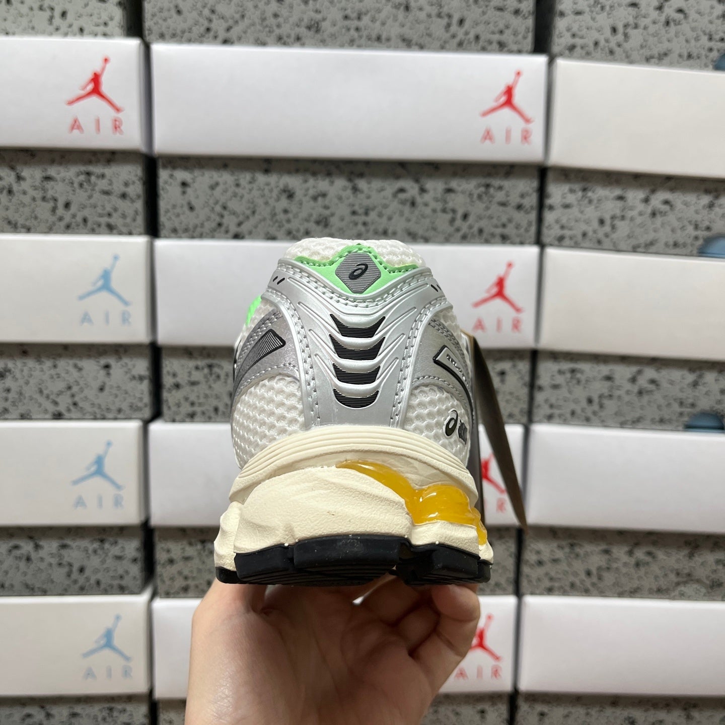 GEL-Kayano 12.1