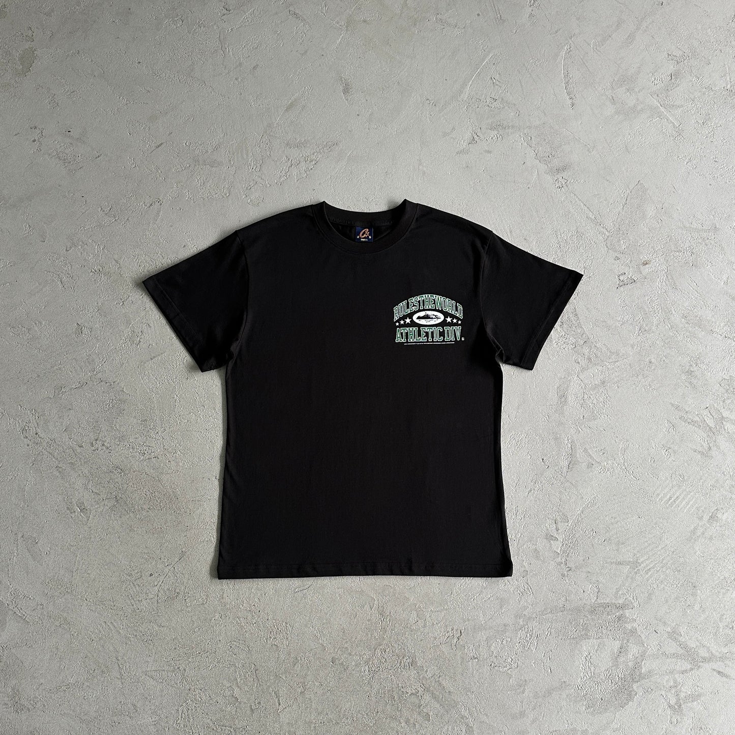 rules the world athletic black