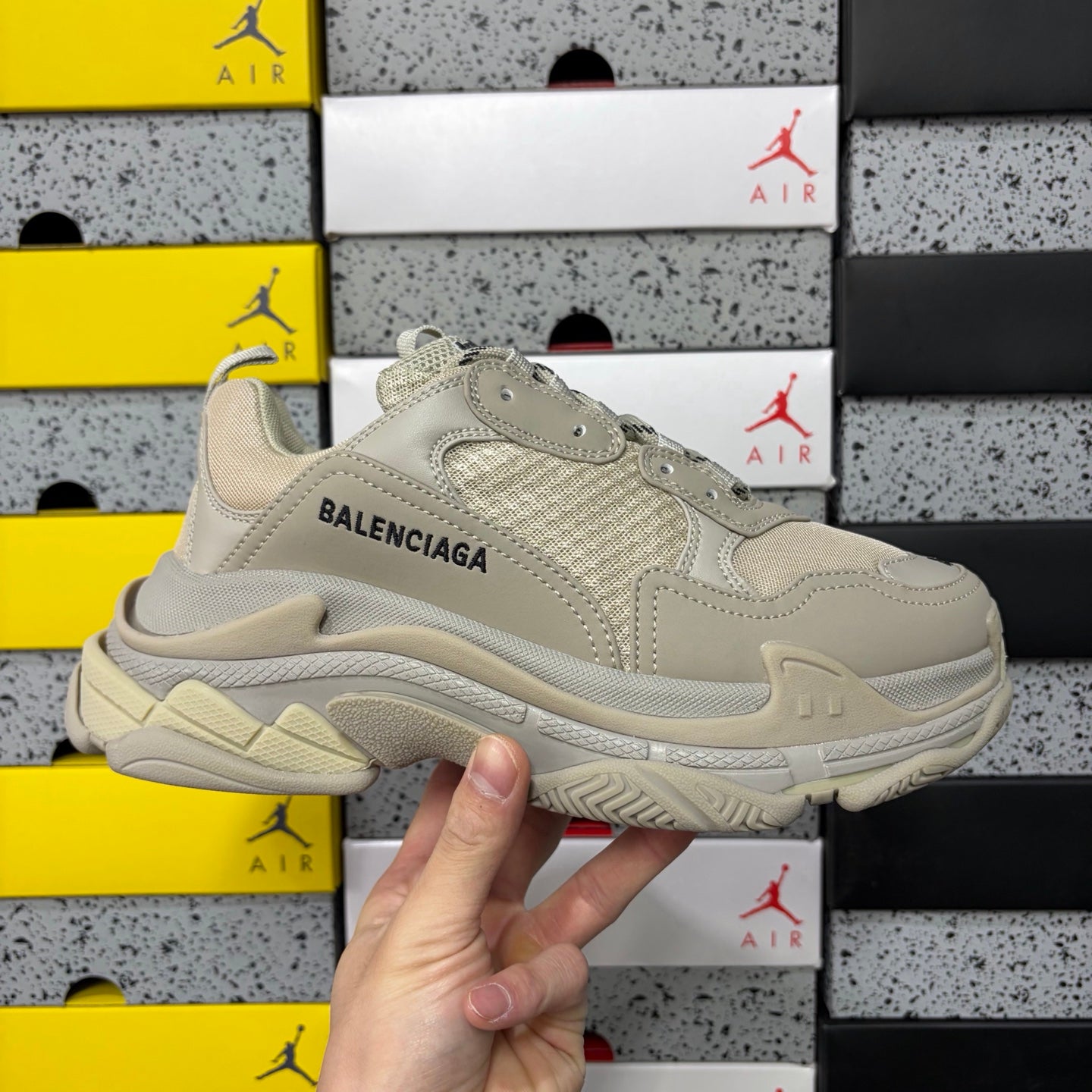 BLG Triple S Creme
