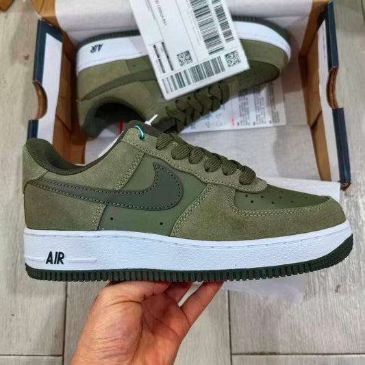 AF1