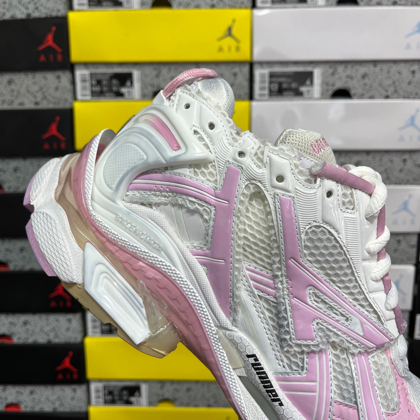 BLG Runner 7.0 White/Pink/Beige