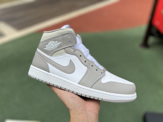 AJ1 MID Linen