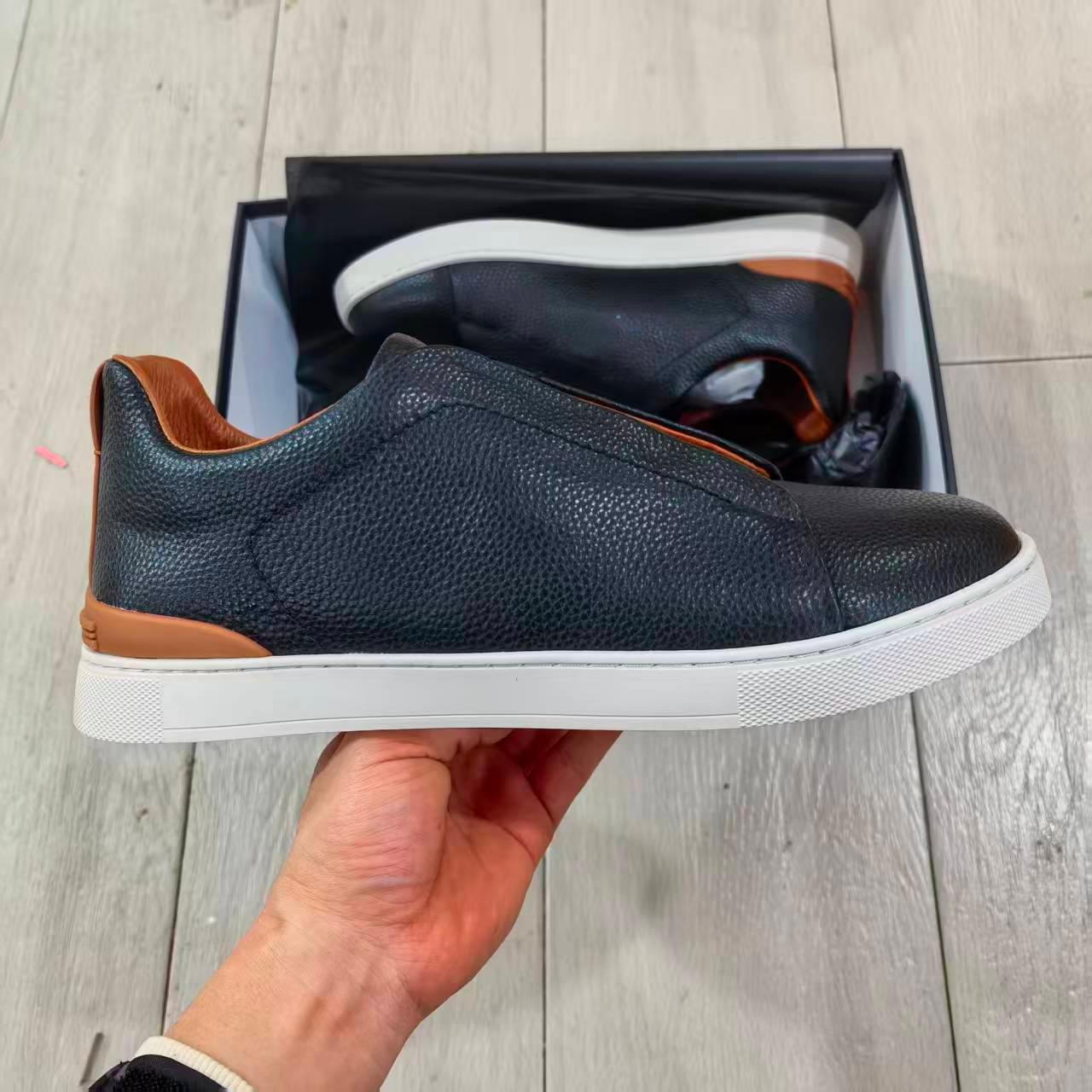 Zegna Preto e Bege