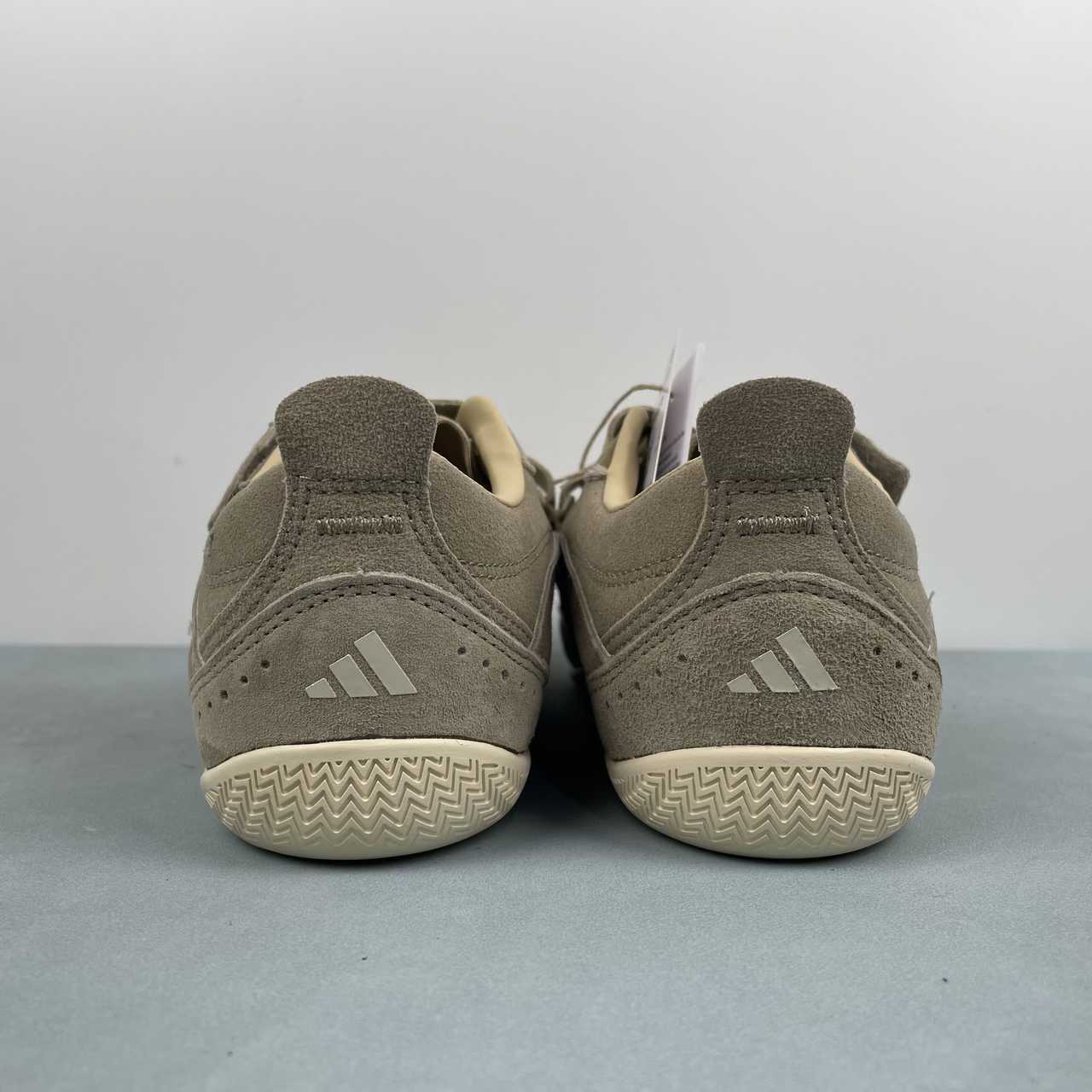 AD URBAN REVERIE Hemp