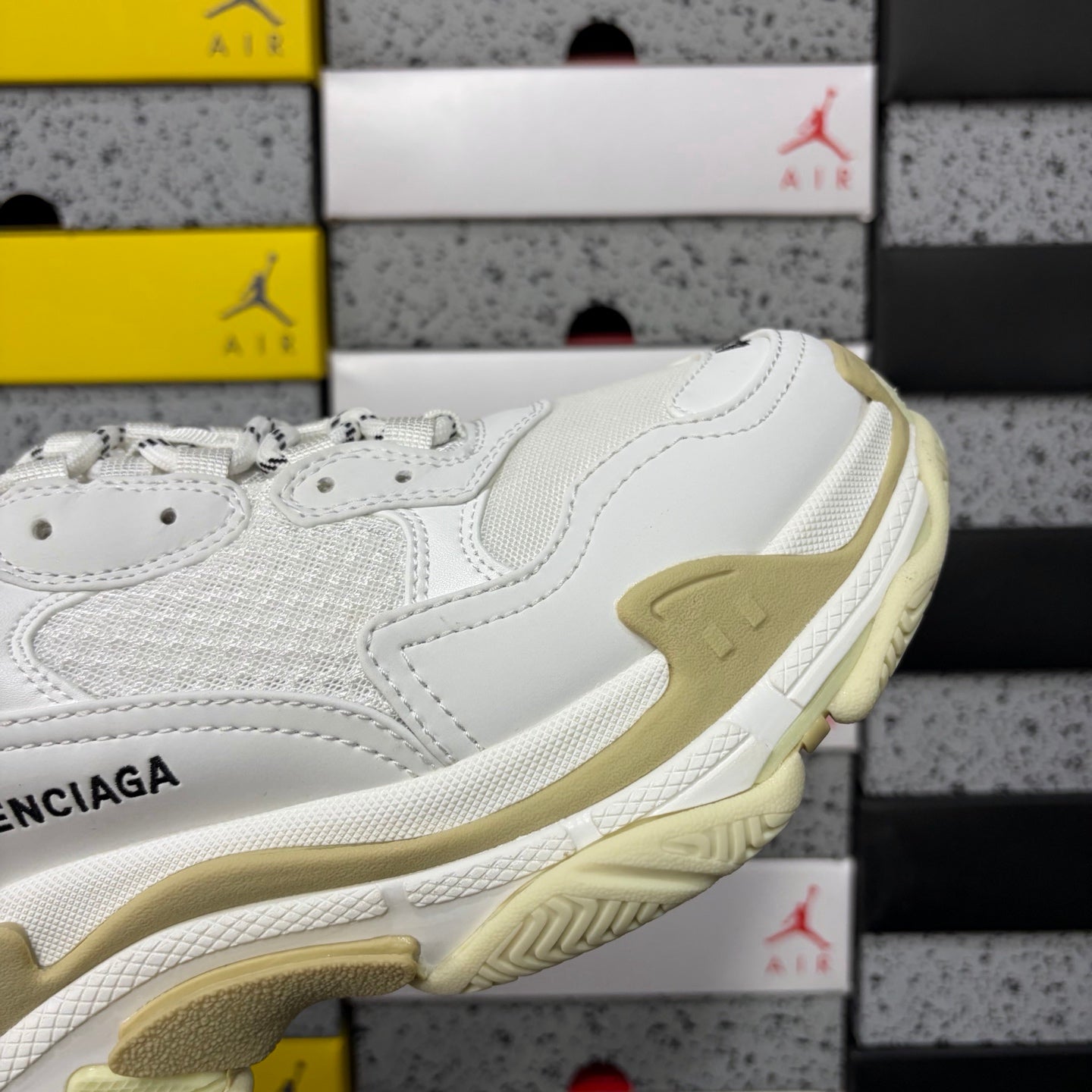 BLG Triple S White/Beige