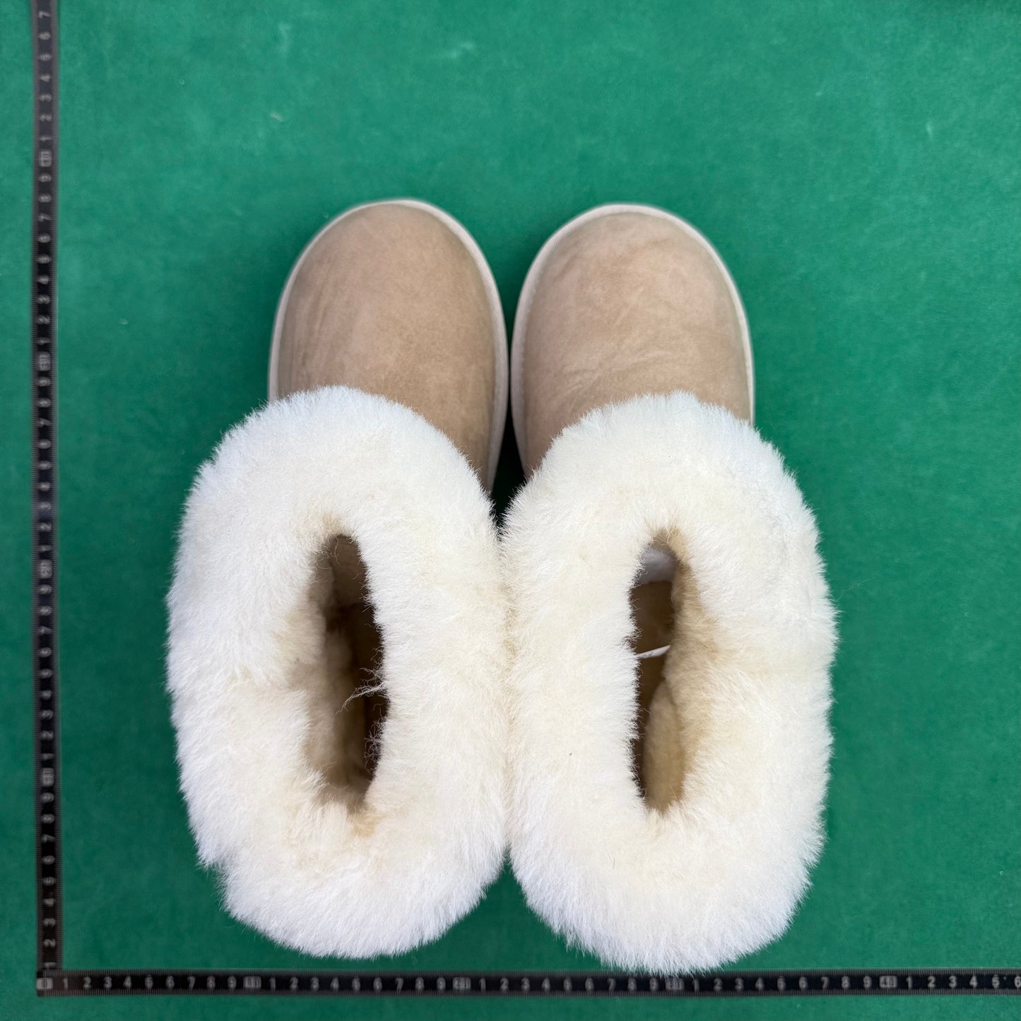 TT UGG