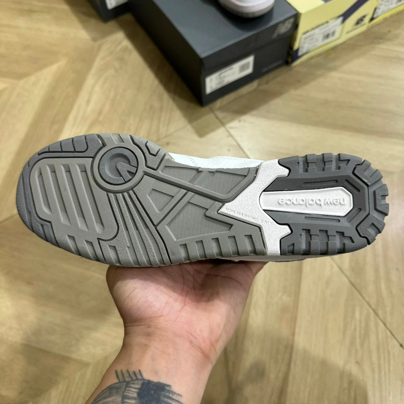 550 Grey